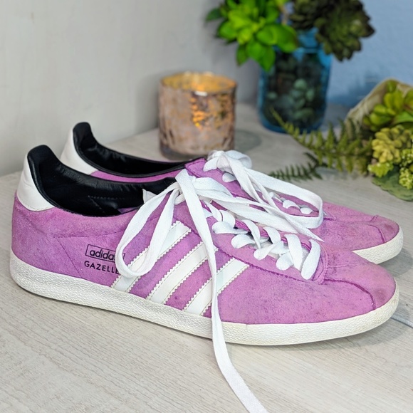 {keywor d} adidas gazelle og violet